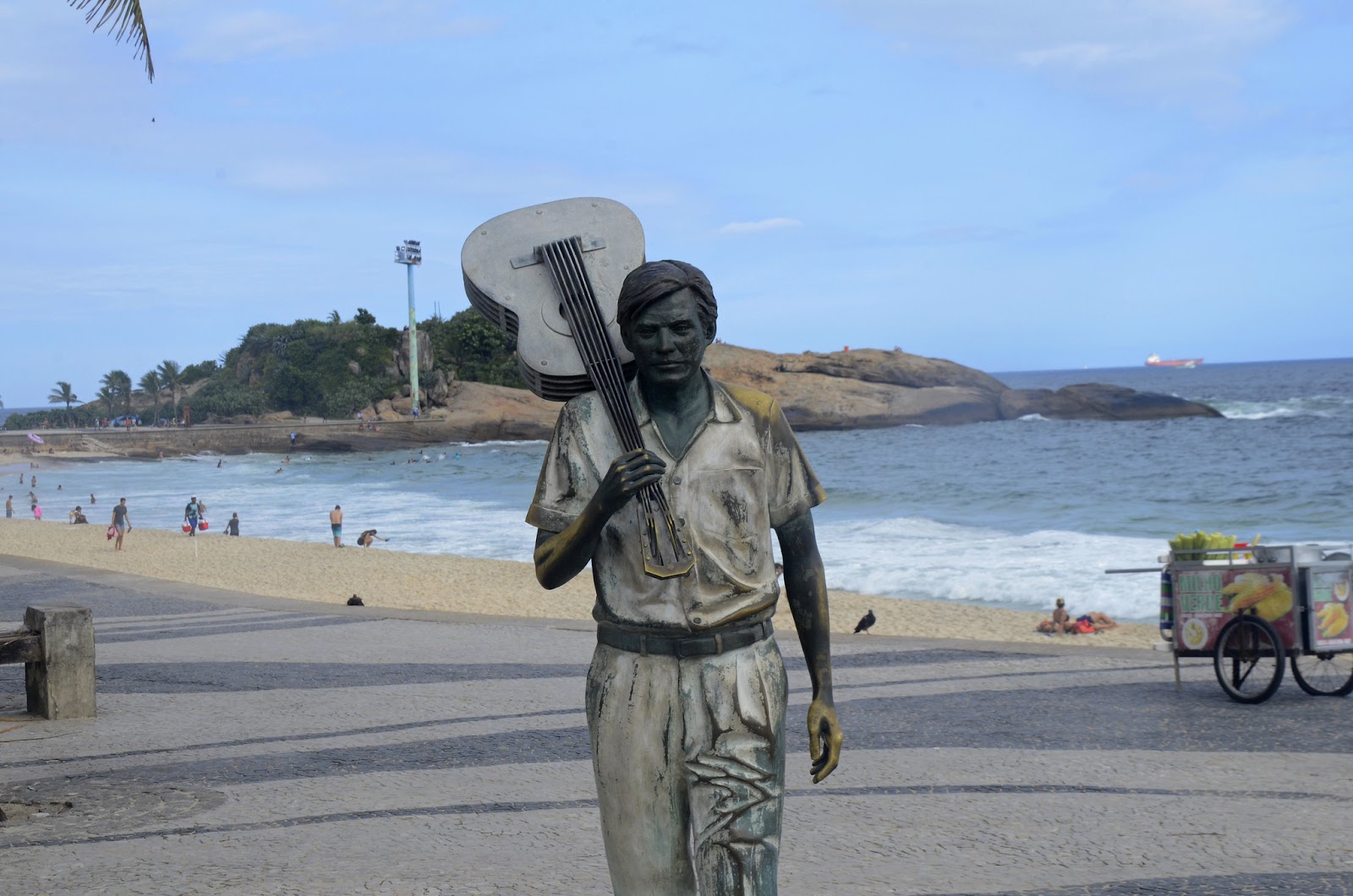 Sculpture de Tom Jobim sur la Plage d'Arpoador